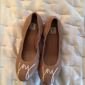 Ellen DeGenerous “Joy” ballet flats. Size 6.5